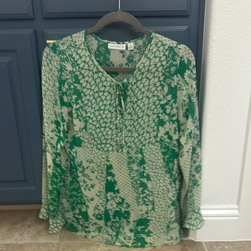 Green Floral Women's Blouse